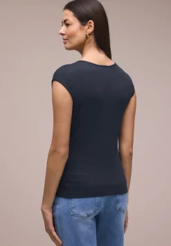 T-shirt sans manches avec encolure en diamant