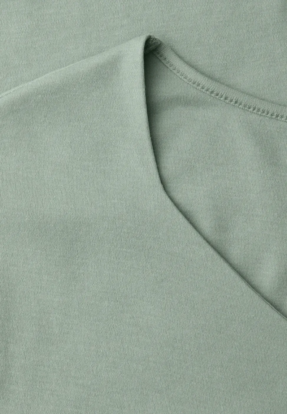 T-shirt sans manches avec encolure en diamant