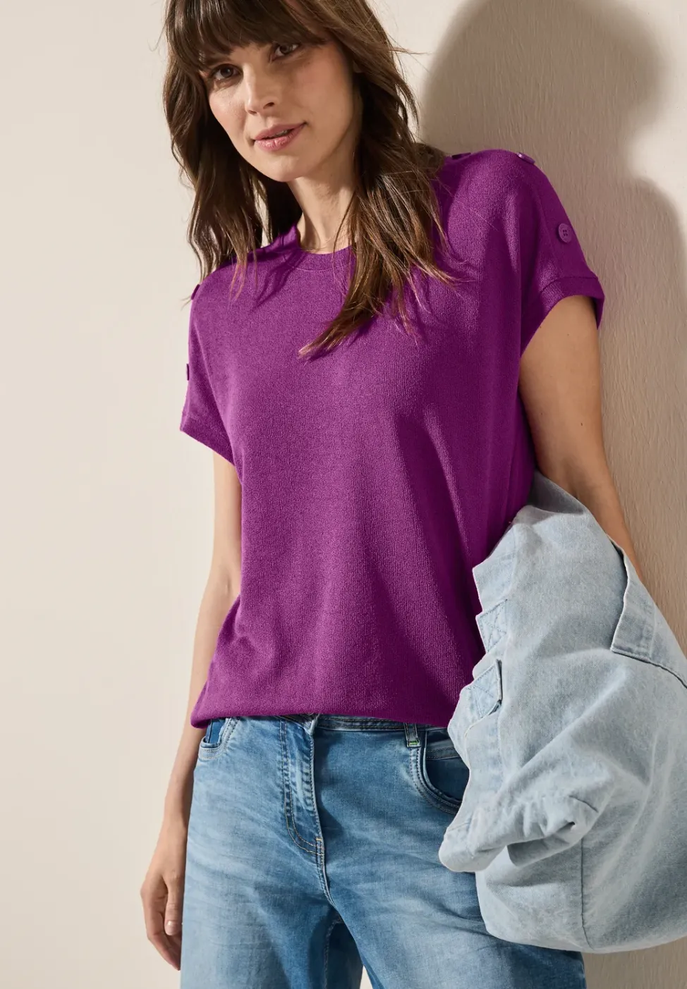 T-shirt structuré avec boutons