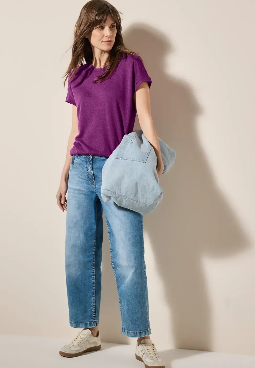 T-shirt structuré avec boutons