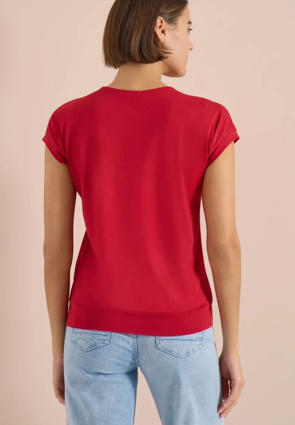 T-shirt uni à col V et manches courtes