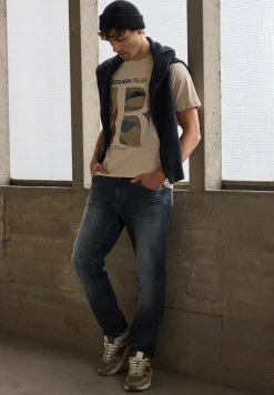 T-shirt avec impression sur le devant