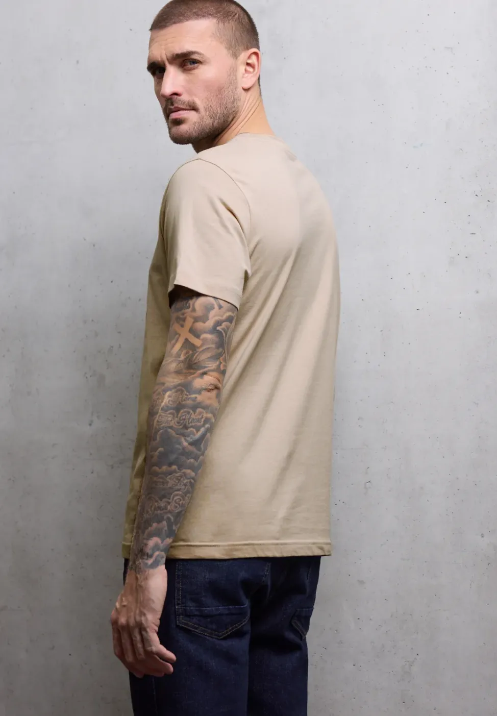 T-shirt avec impression sur le devant