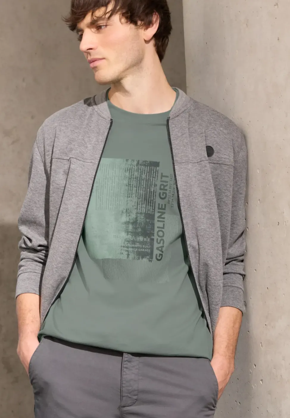T-shirt avec impression sur le devant