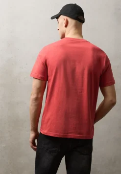 T-shirt avec impression sur le devant