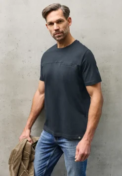 T-shirt avec poche poitrine