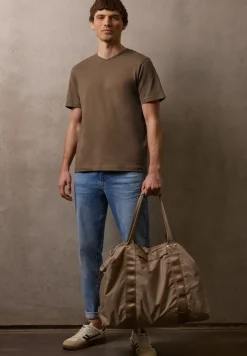 T-shirt basique à col en V