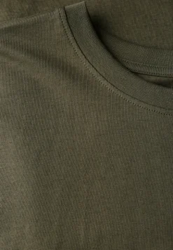 T-shirt basique en couleur unie