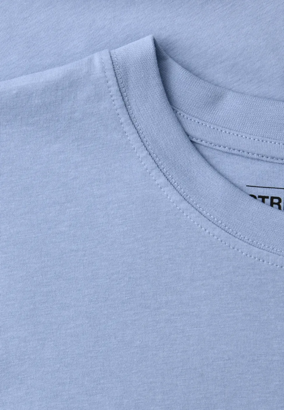 T-shirt basique en couleur unie