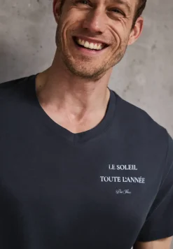 T-shirt à col en V