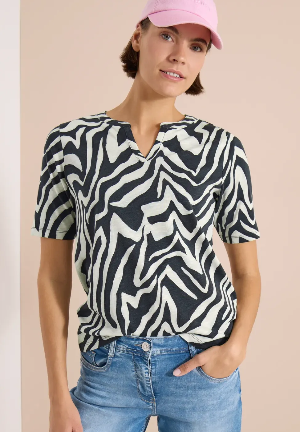 T-shirt à col fendu avec imprimé