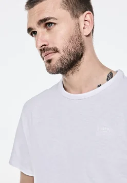 T-shirt en fil flammé