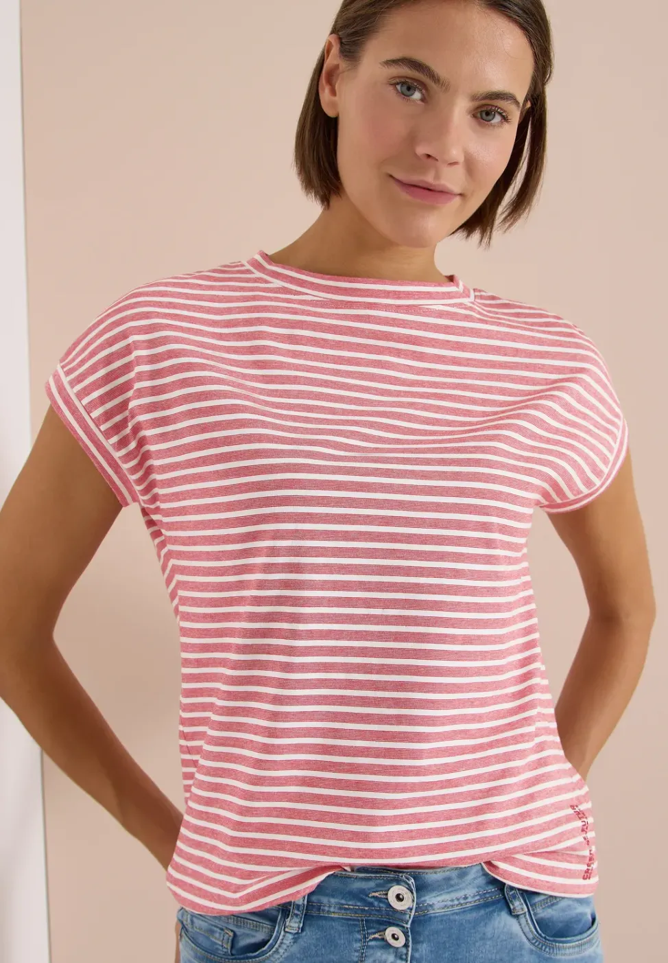 T-shirt rayé à manches courtes