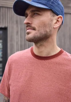 T-shirt à rayures en fil teint