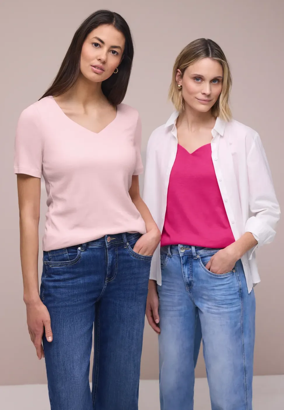 T-shirts avec encolure en cœur en pack de 2