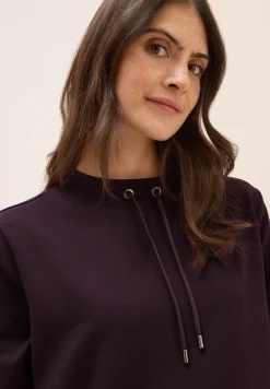 T-shirt structuré Funnel Neck