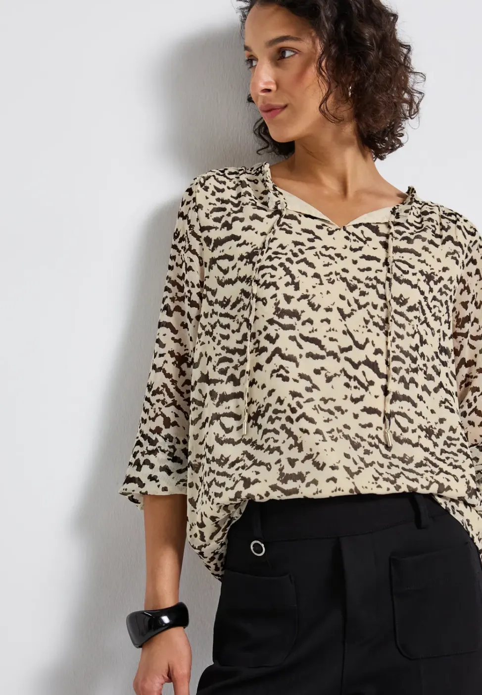 Tunique en mousseline de soie à motifs