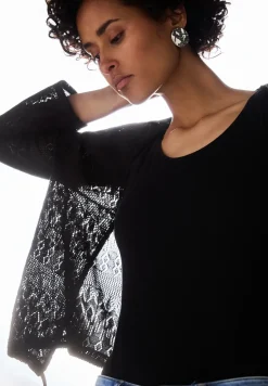 Veste ajourée ouverte