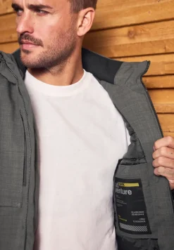 Veste avec capuche amovible