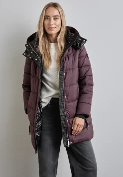 Veste avec capuche amovible