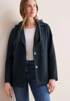 Veste avec capuche amovible