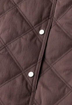 Veste avec capuche amovible
