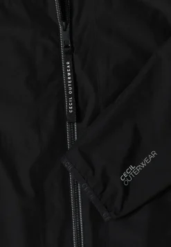 Veste avec capuche et cordon de serrage