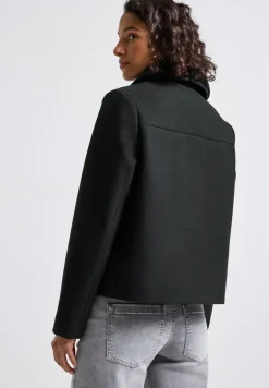 Veste avec col amovible
