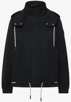 Veste avec cordon de serrage