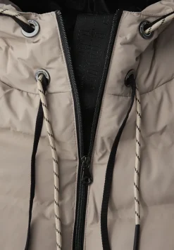 Veste avec coutures collées