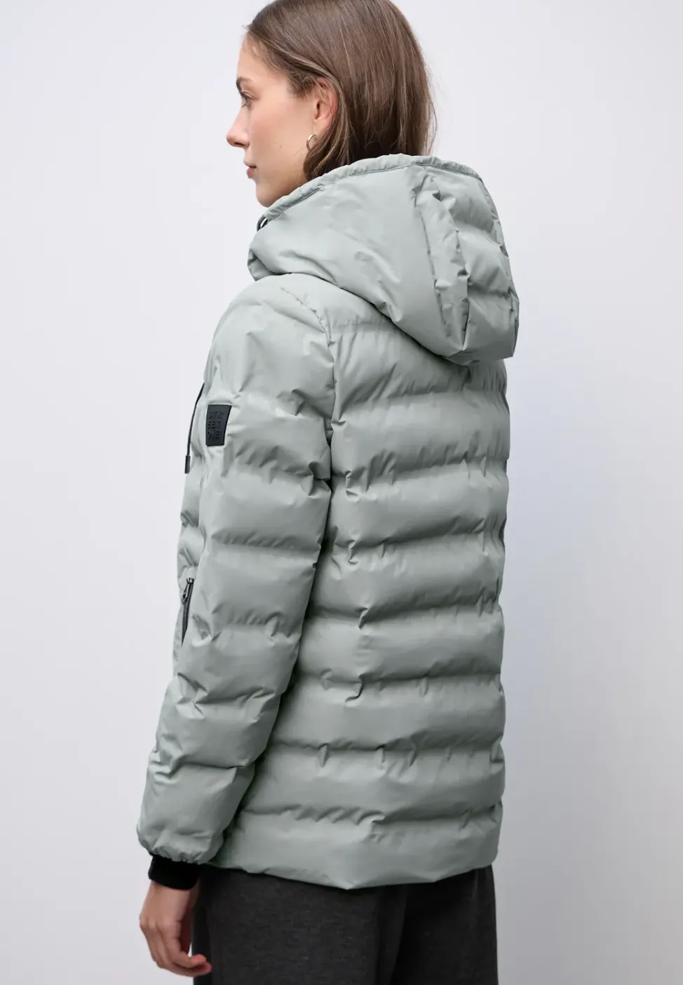 Veste avec coutures collées