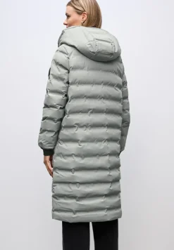 Veste avec coutures collées