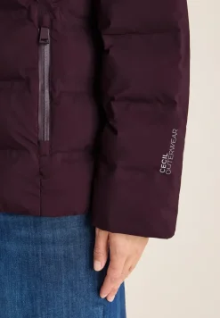 Veste avec coutures collées