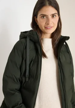 Veste avec coutures collées