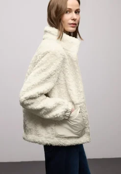 Veste avec poches patch