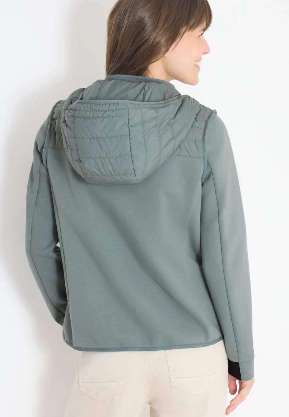 Veste avec un mélange de structures et une capuche