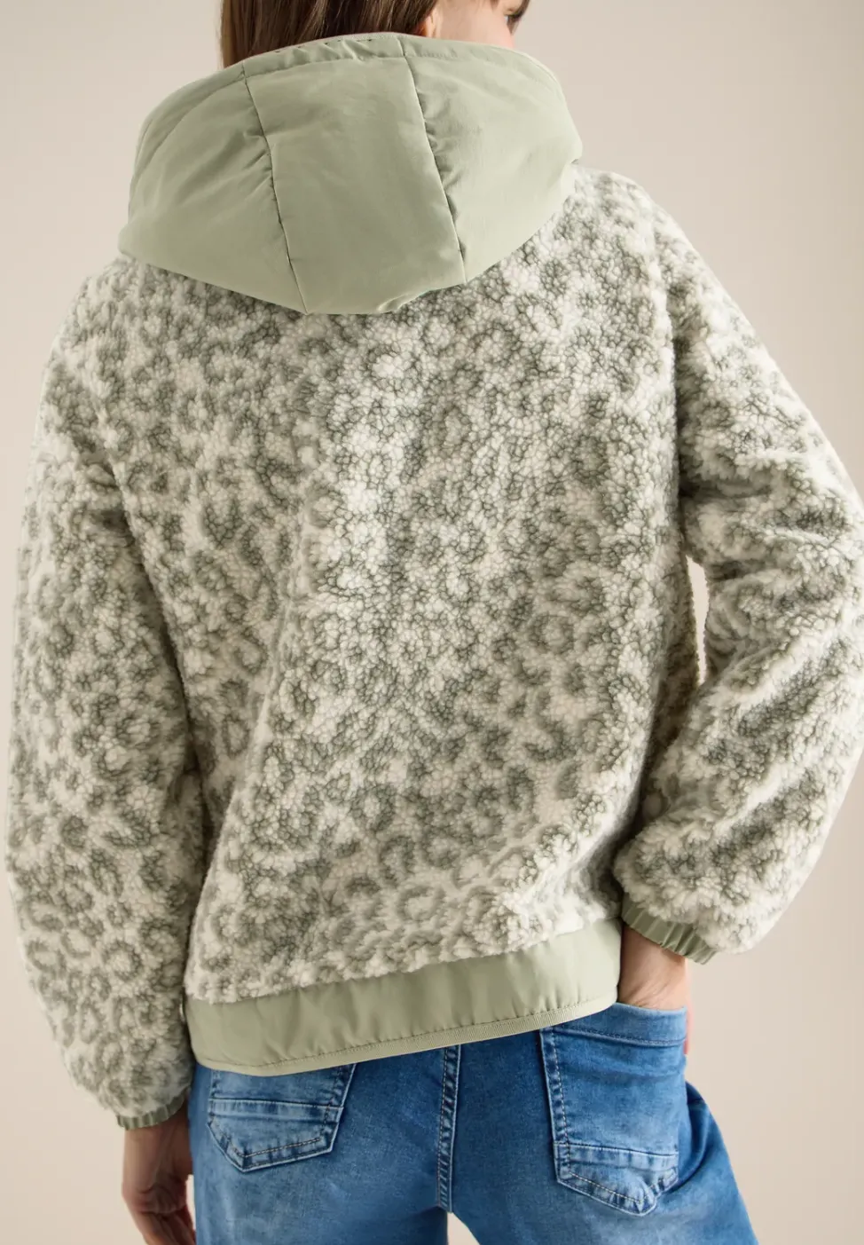 Veste à capuche