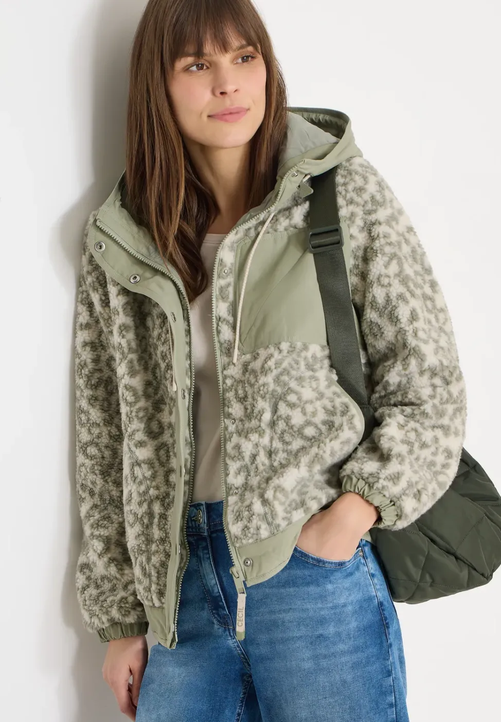 Veste à capuche