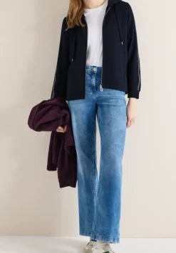 Veste à capuche
