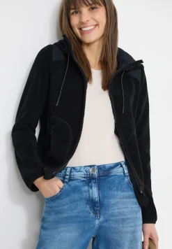 Veste à capuche