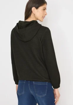 Veste à capuche avec structure