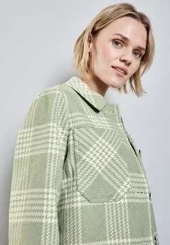 Veste à carreaux