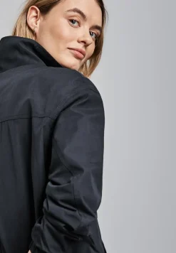Veste courte avec col montant