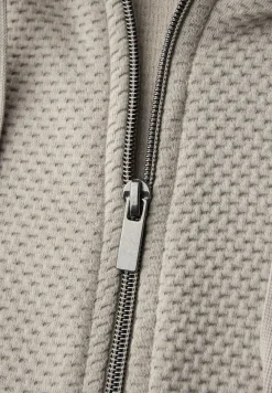 Veste courte à capuche