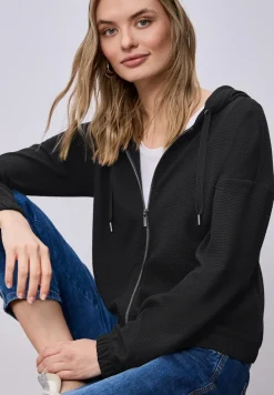 Veste courte à capuche