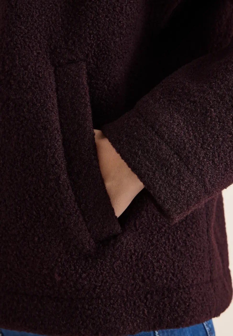 Veste courte en teddy
