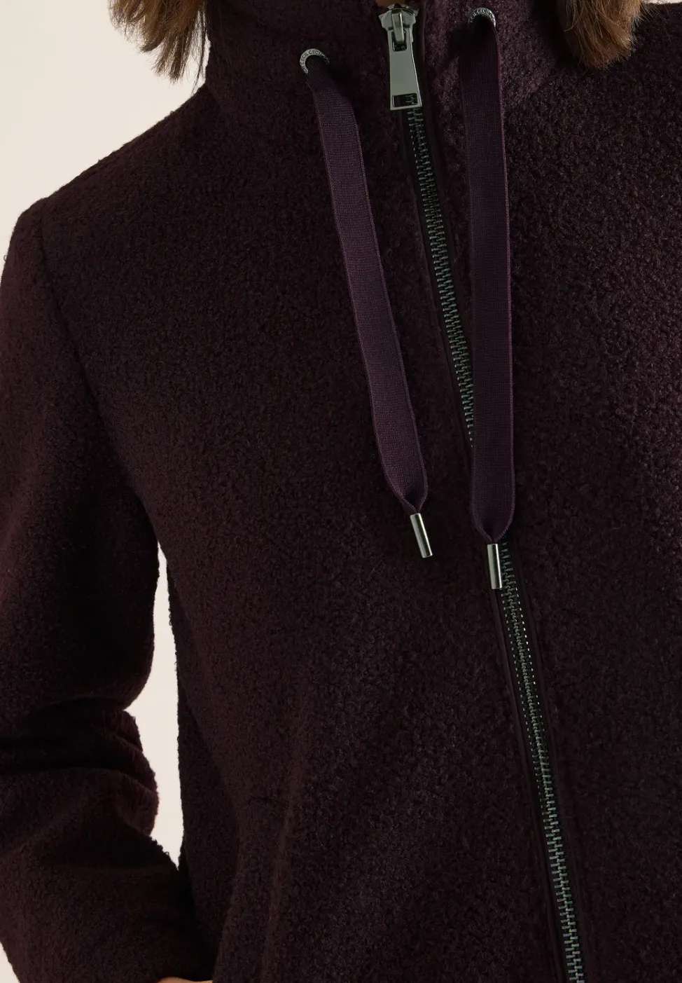 Veste courte en teddy