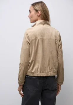 Veste courte en velours