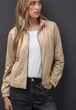 Veste courte en velours