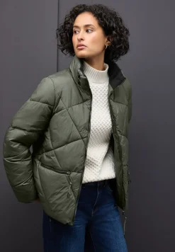 Veste courte matelassée